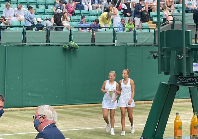 IMG-0a341f42c8b82b612bda85593ec7ffb9-V.jpg